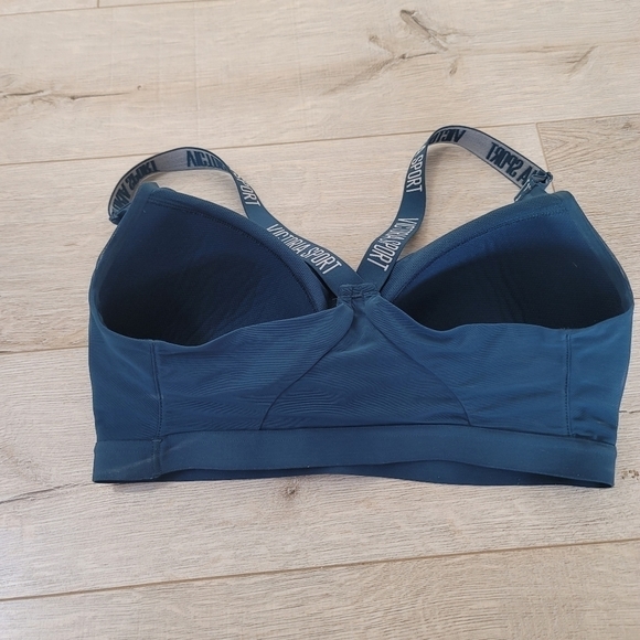 VICTORIA'S Secret Sport║Teal Sports Bra║Size 34DD - Picture 8 of 11